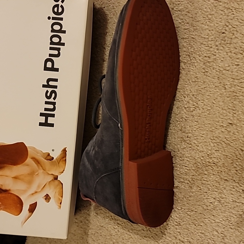 Shoes - Picture 2 of 3